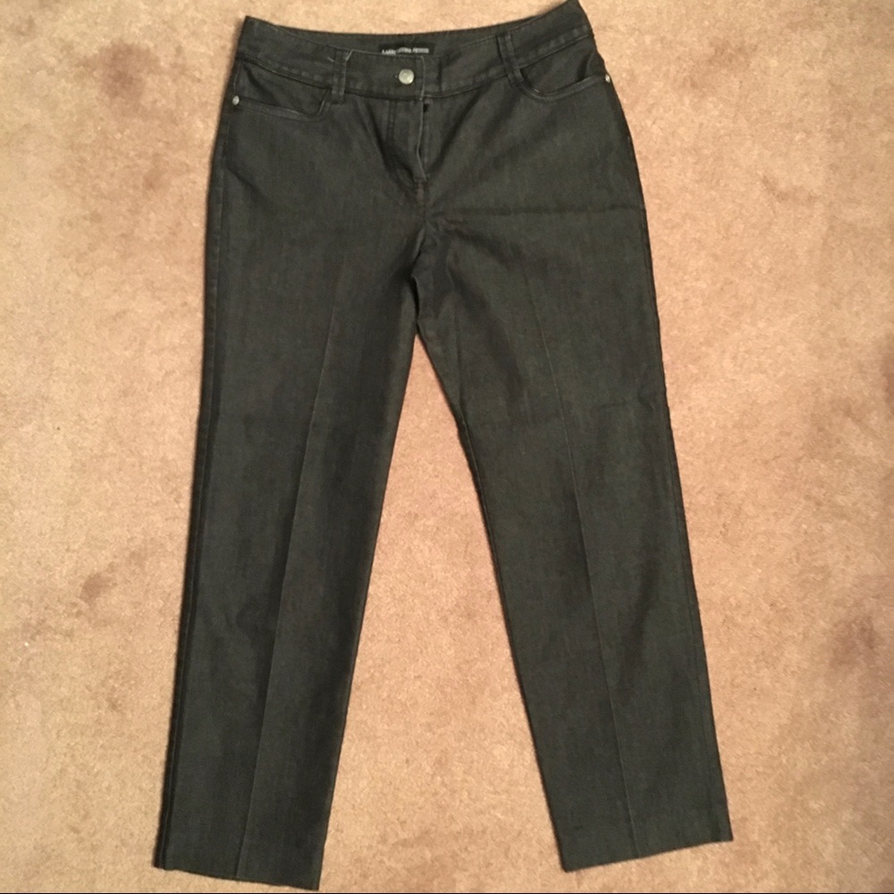 Larry Levine Size 6 Petite